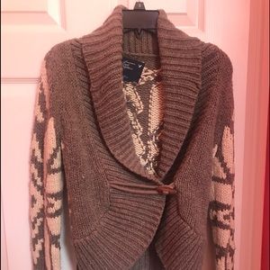 American Eagle Snowflake Cardigan